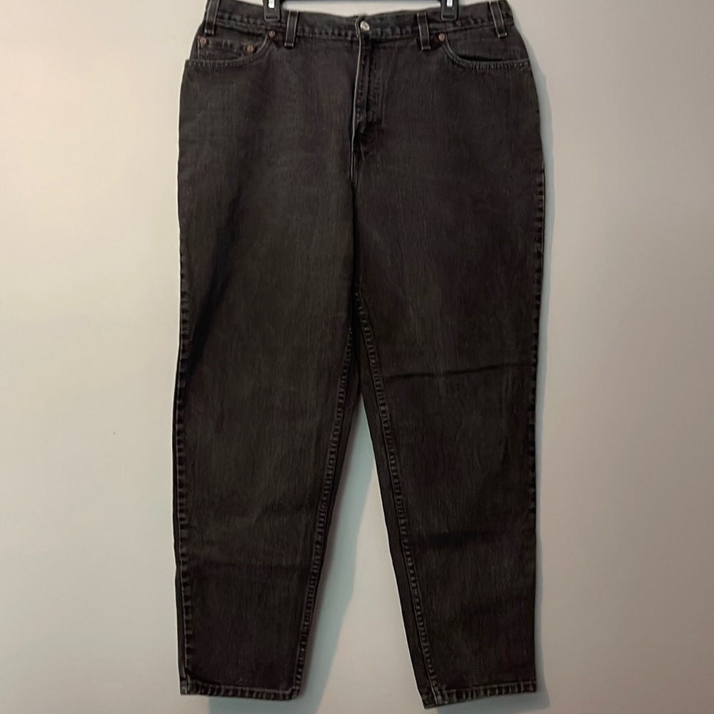 Women’s Levi’s 550 Relaxed Fit Tapered Leg Black Jeans